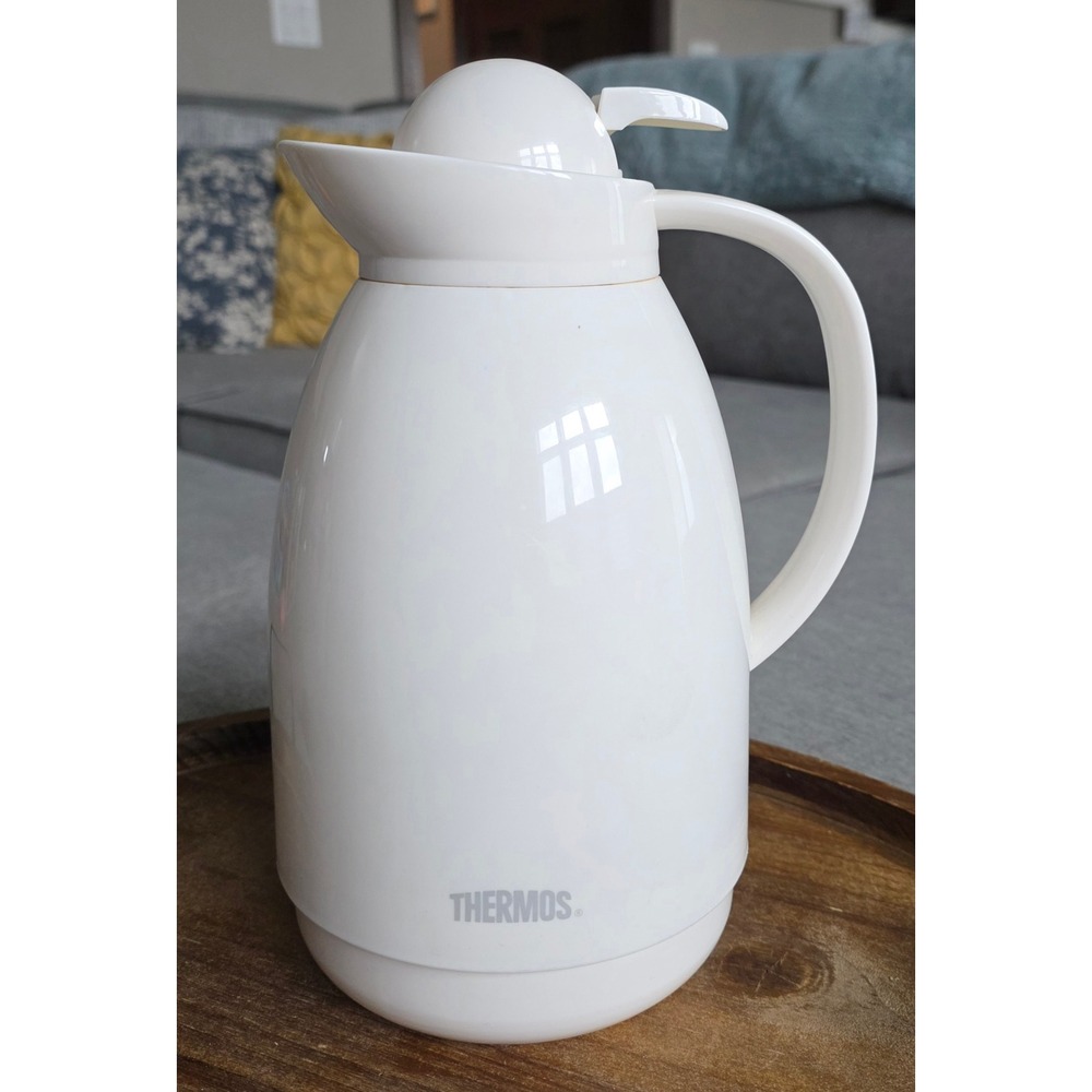 Vintage Thermos 1 Liter White Insulated Coffee Carafe Pitcher Table Top Use